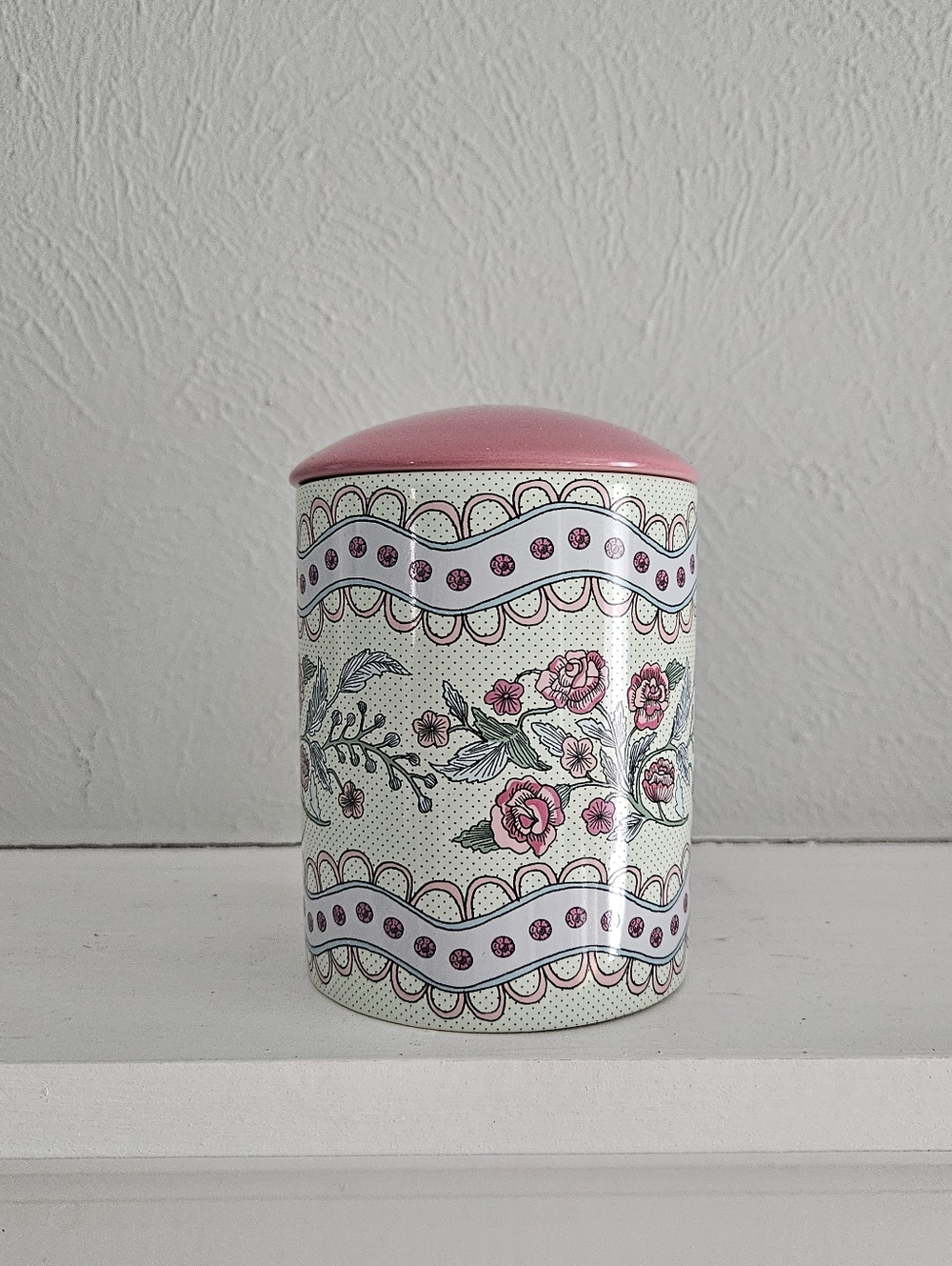 L'or de Seraphine La Roseraie Ceramic Candle Jar With Lid- No Candle